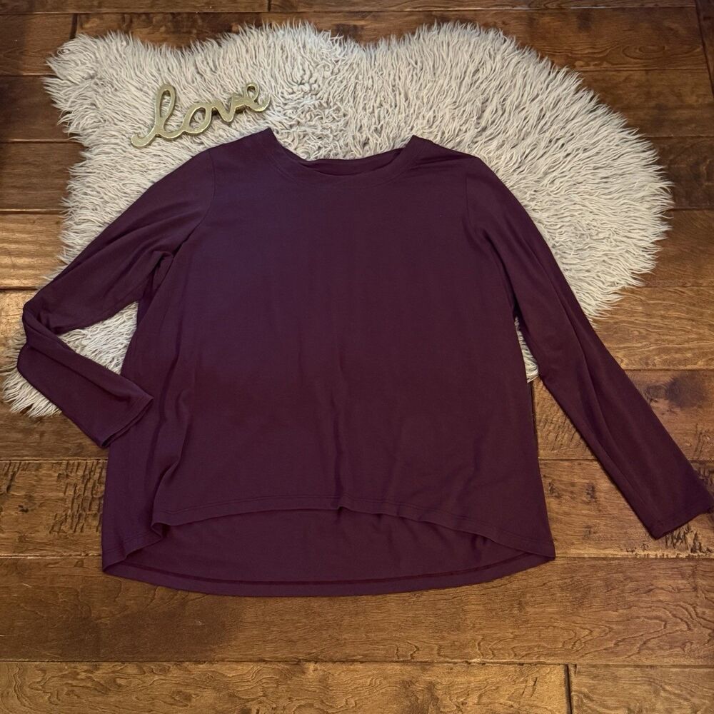 Athleta With Ease Top Womens Size Medium Purple Long Sleeve Modal Stretch
